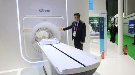 聚焦进博会|北京16家市属医院集中与13家企业签约