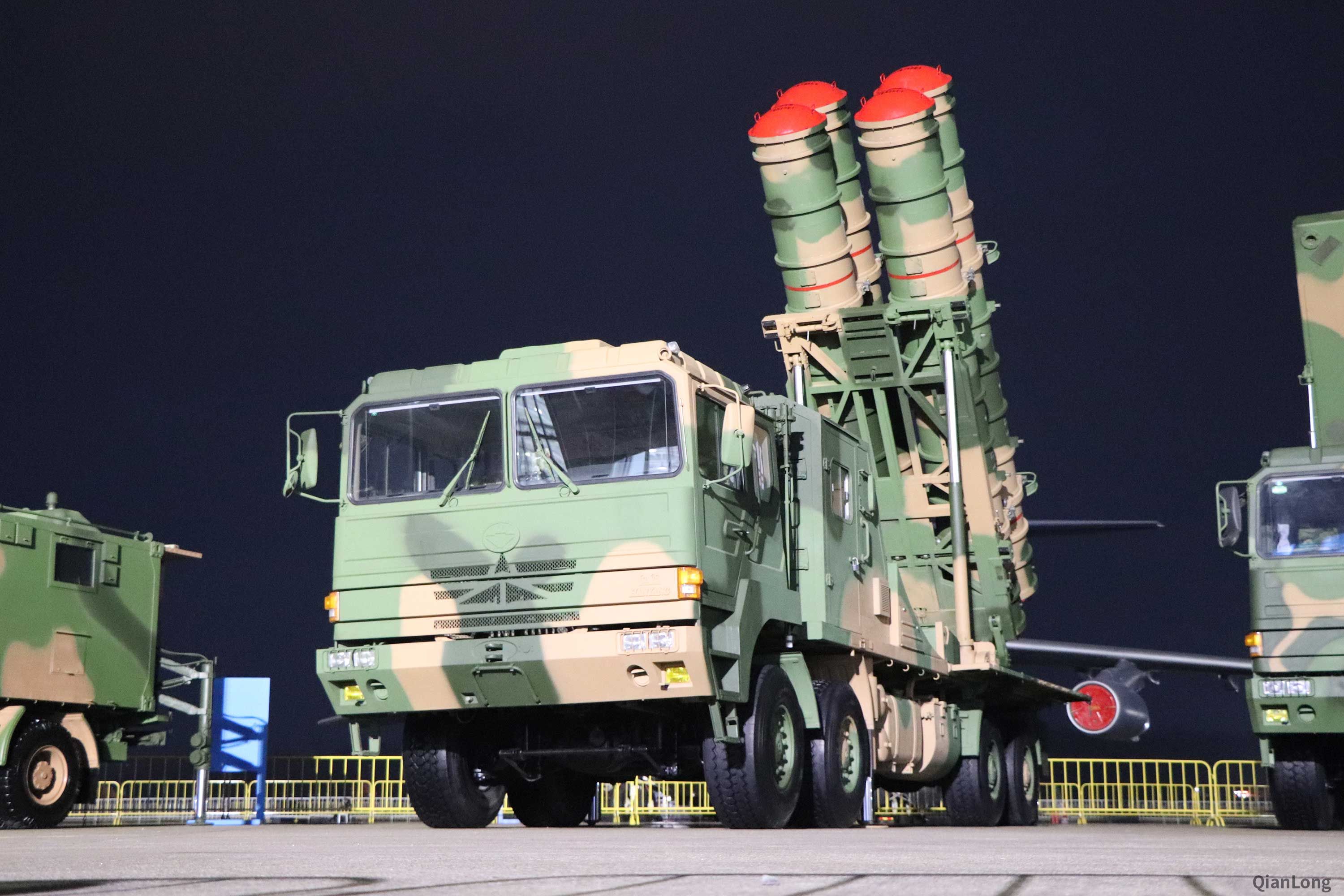 全空域防空体系在珠海航展亮相 "百灵一号"靶弹低调现身(2)