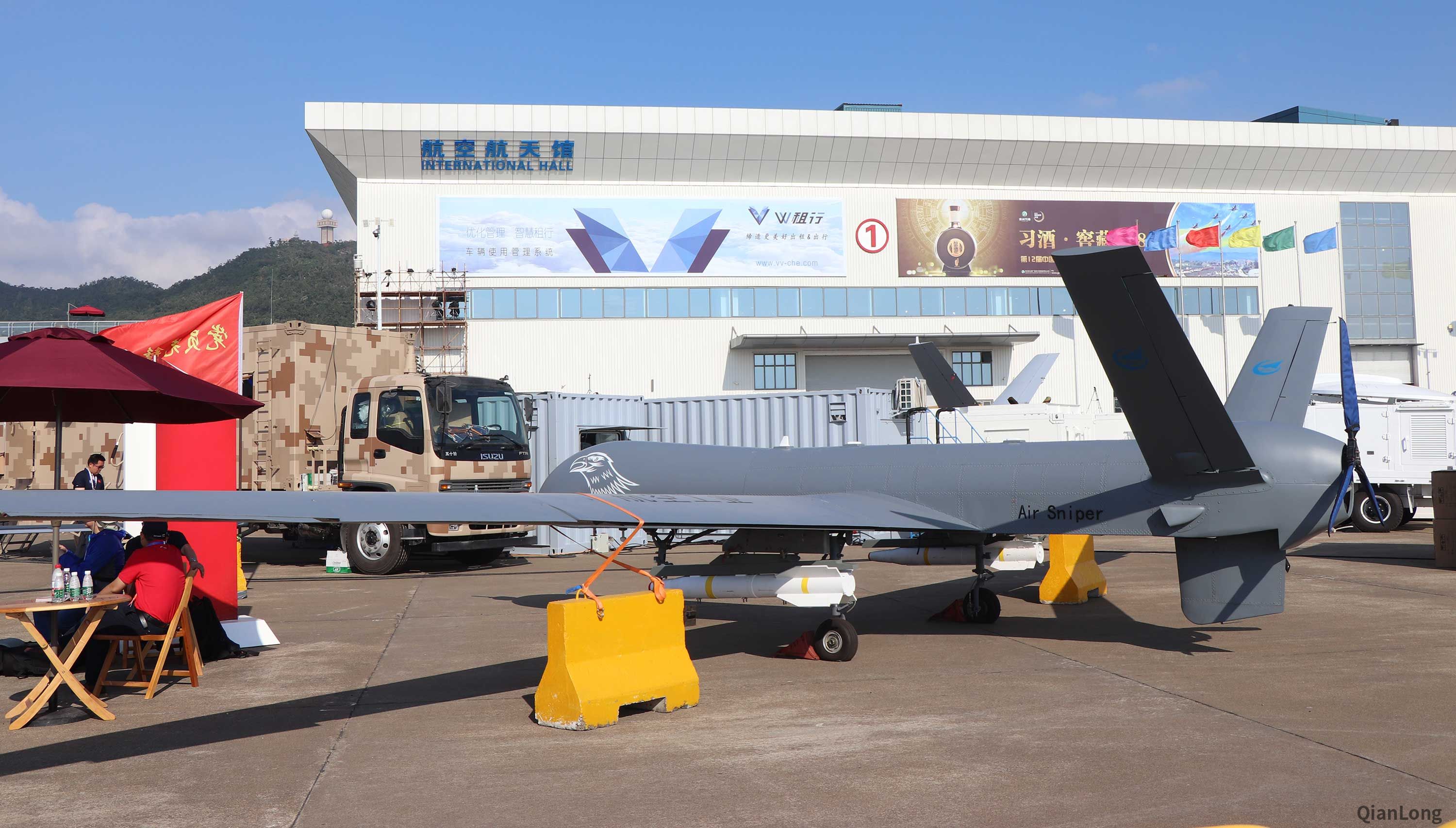 亮相2018年第12届中国国际航空航天博览会的"鹞鹰"Ⅱ无人机.