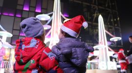 北京来福士“幻想之城”引领太空圣诞