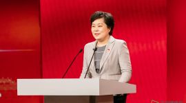 将改革开放进行到底|首都纪检监察交40年反腐答卷