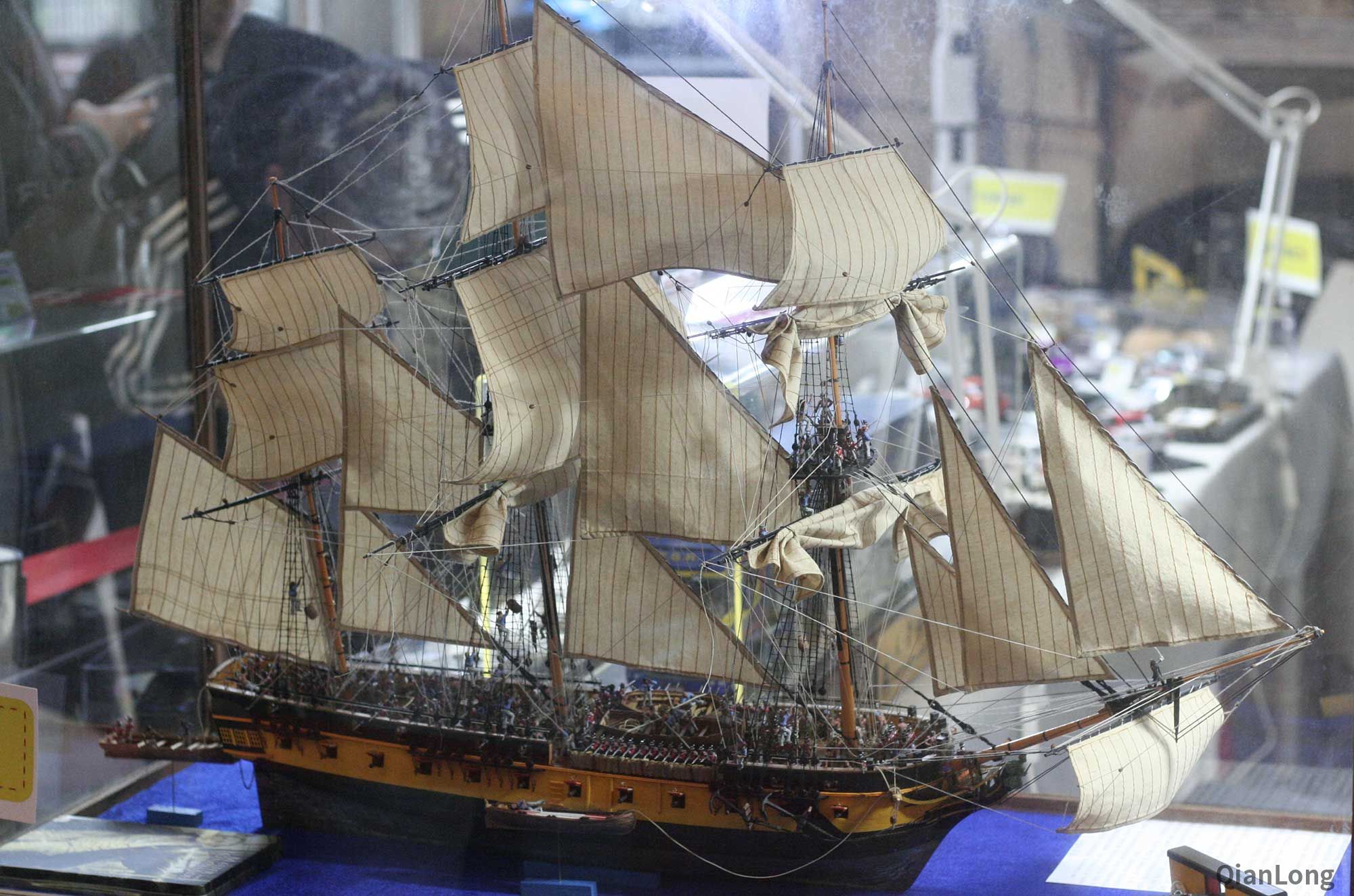 第十九届中国国际模型博览会船舶组比赛展品风帆战舰不输大舰巨炮