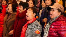 庆祝改革开放40周年大型展览：海淀一广场舞健身队现场放歌