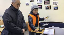 北京朝阳千名失能老人免费用轻便型轮椅 