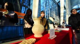 北京上地街道展出珍贵老物件忆创新发展