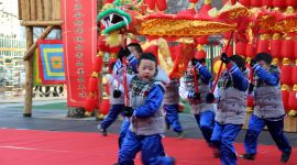 北京亚运村第一幼儿园办亲子庙会迎新年