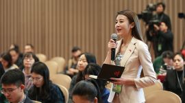 助力北京冬奥 四位委员畅谈冰雪运动发展