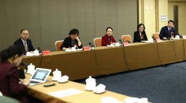 看见|代表支招破解医养结合难题