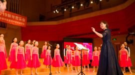 北京彩虹童心合唱团新年音乐会唱响“春之声”