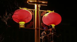 2019新春走基层|北京长安街挂大红灯笼喜迎春节