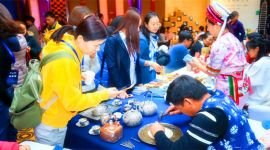 北京市民“智·游”新年 一部手机打卡云南