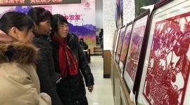 送文化！北京平谷刘家店镇3300幅作品进农家