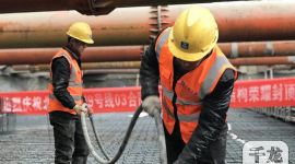 北京地铁19号线积水潭站封顶