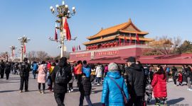 北京图见|春节前夕天安门地区及故宫旅游热度不减