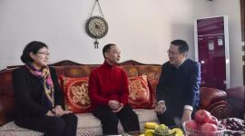 北京密云春节前慰问全国劳模和困难群众