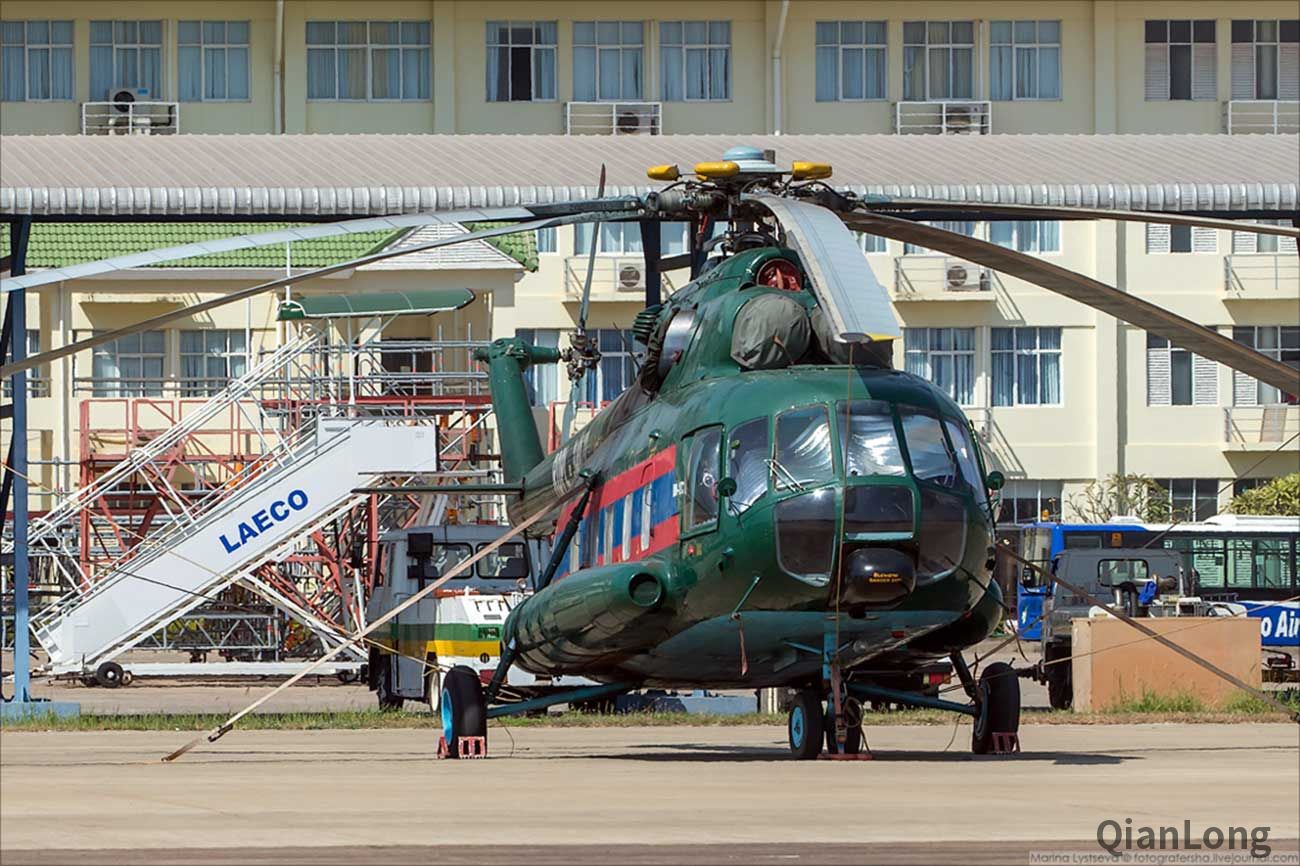 老挝人民解放军空军装备的米-17直升机.