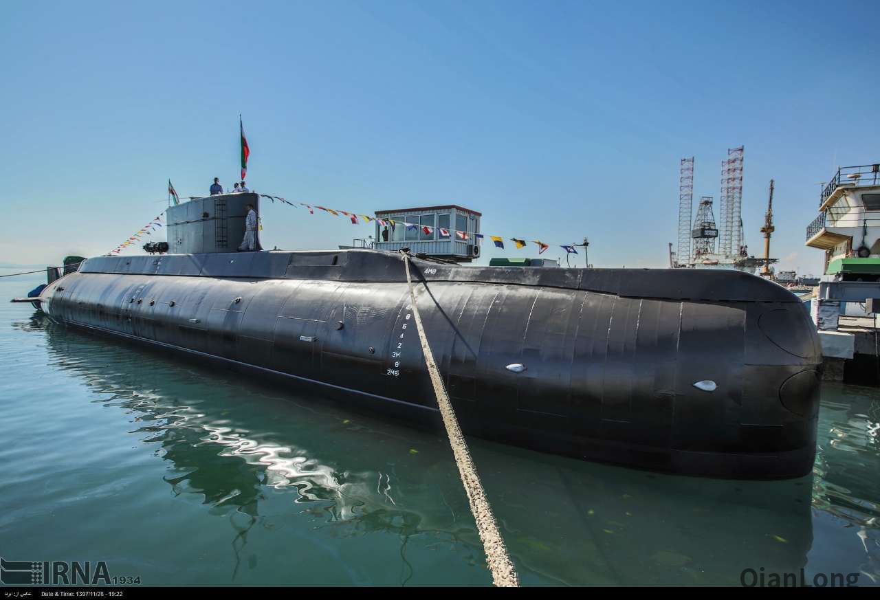 伊朗"法塔赫"常规动力潜艇服役 伊朗特种部队水下渗透的新平台同时