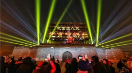 我们的节日·元宵|北京永定门展出18组大型民俗立体灯饰