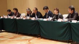 北京市工商联与民企座谈“搭台解难”