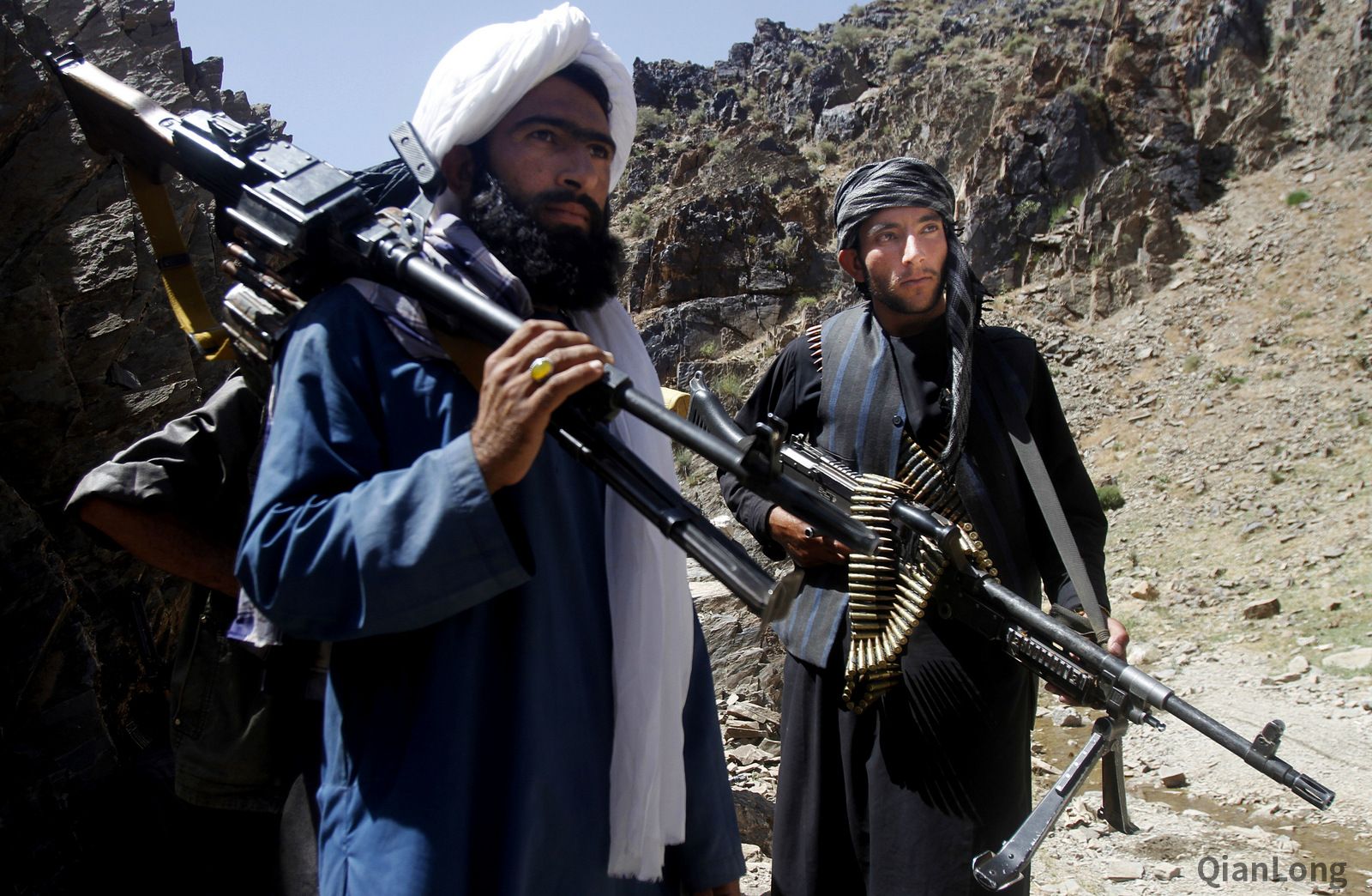 红翼行动成海豹部队40年来最大败笔通信协同不畅是大问题6