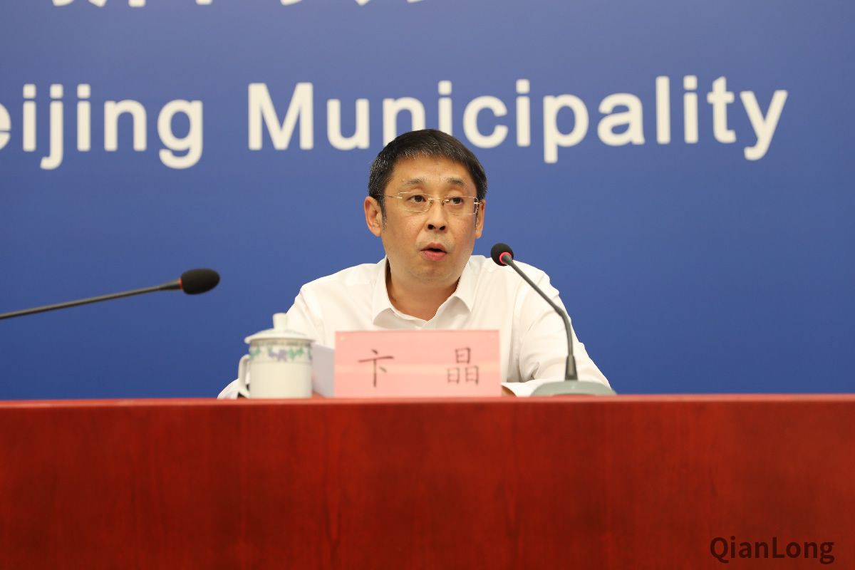 卞晶 国家统计局北京调查总队副总队长、新闻发言人