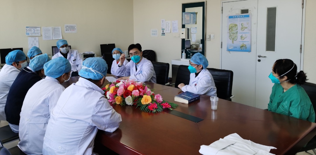 你有多美北京医生刘壮在武汉挑起一个人的战时医务处