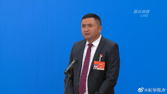 木沙江代表帕米尔雄鹰永远翱翔在祖国蓝天