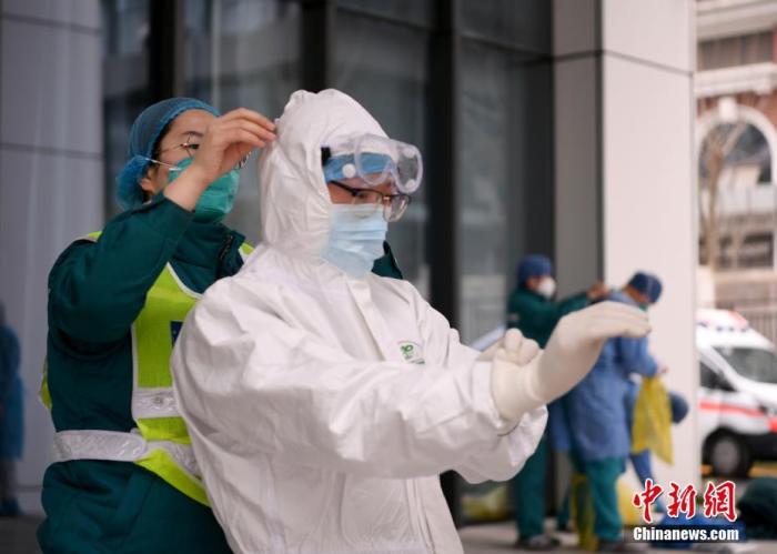 石正丽接受纽约时报访问新冠病毒实验室泄漏说毫无根据