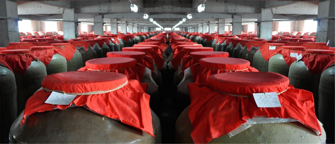 从岁月的长河中看汉董酱香酒的发展历程,传承中华优秀民族产业