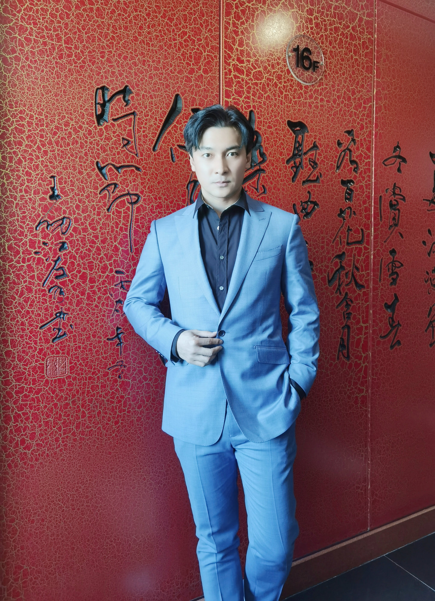 电影《花儿为什么这样红》首映 贺刚致敬“时代楷模”拉齐尼-笑奇网