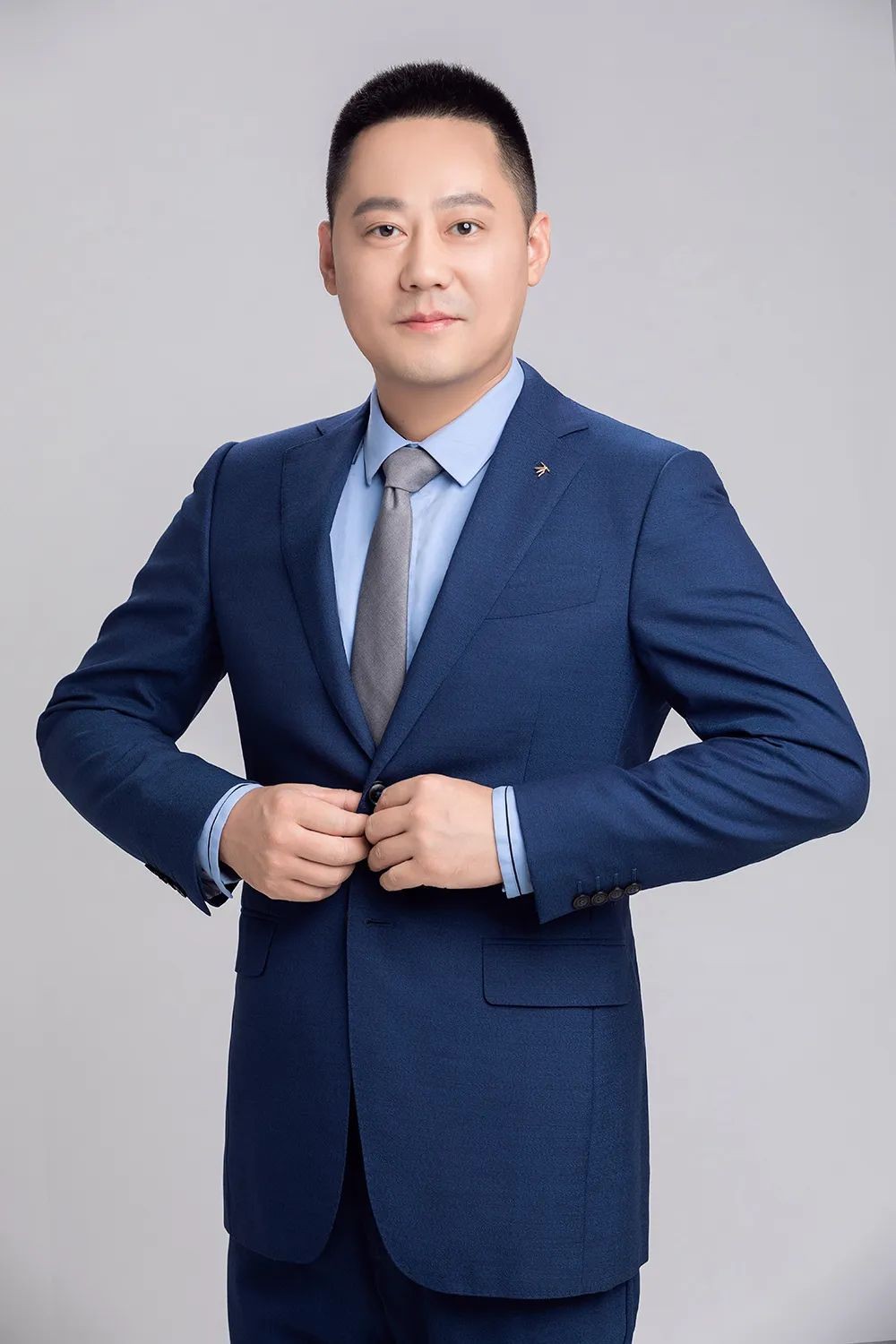 淮安翔盛汽车集团副总经理兼淮安翔盛润和上汽大众4s店总经理 王星