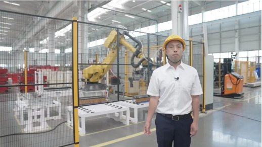 仓储立库高压锂电智能叉车scp35是三一机器人最新研发成果的集大成者