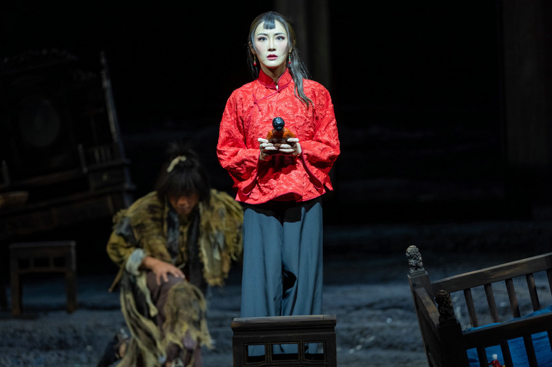 话剧《原野》一票难求 张可盈表现惊艳成绩亮眼