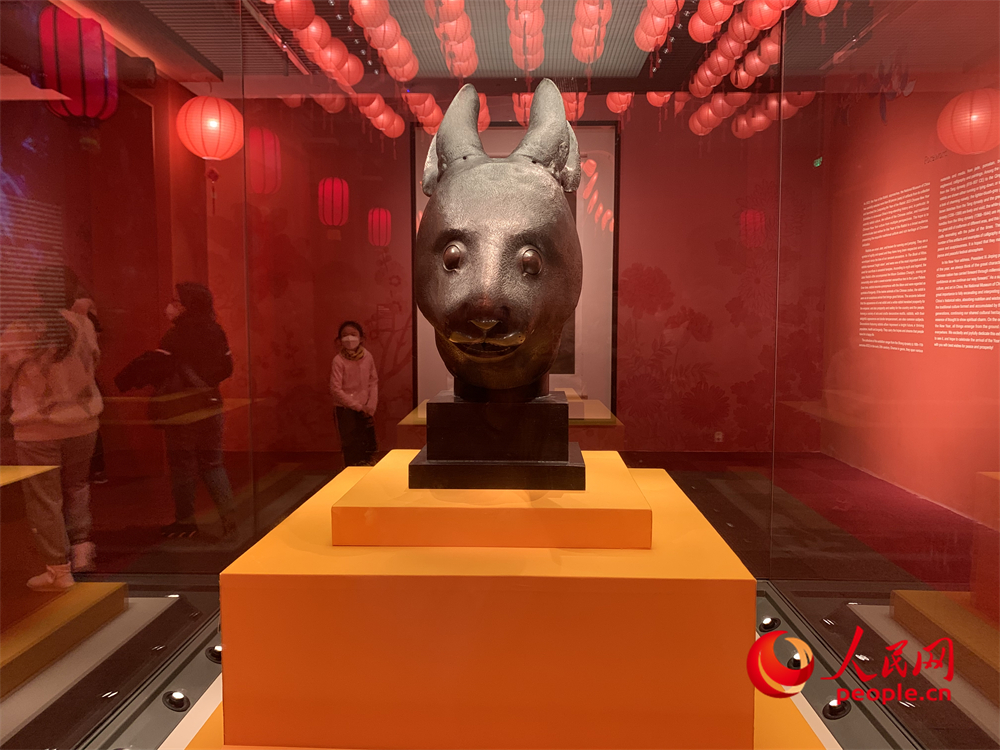 圆明园海晏堂兔首.人民网 韦衍行摄