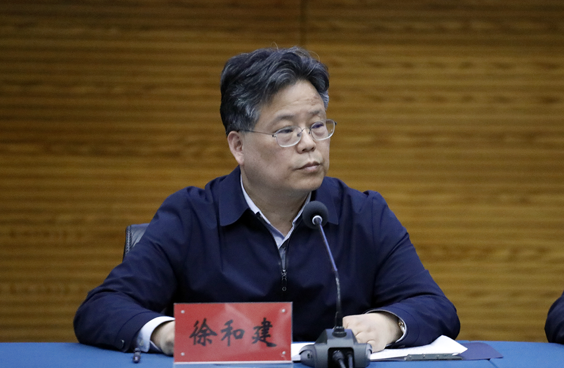 北京市委宣传部副部长、市政府新闻办主任、市政府新闻发言人 徐和建