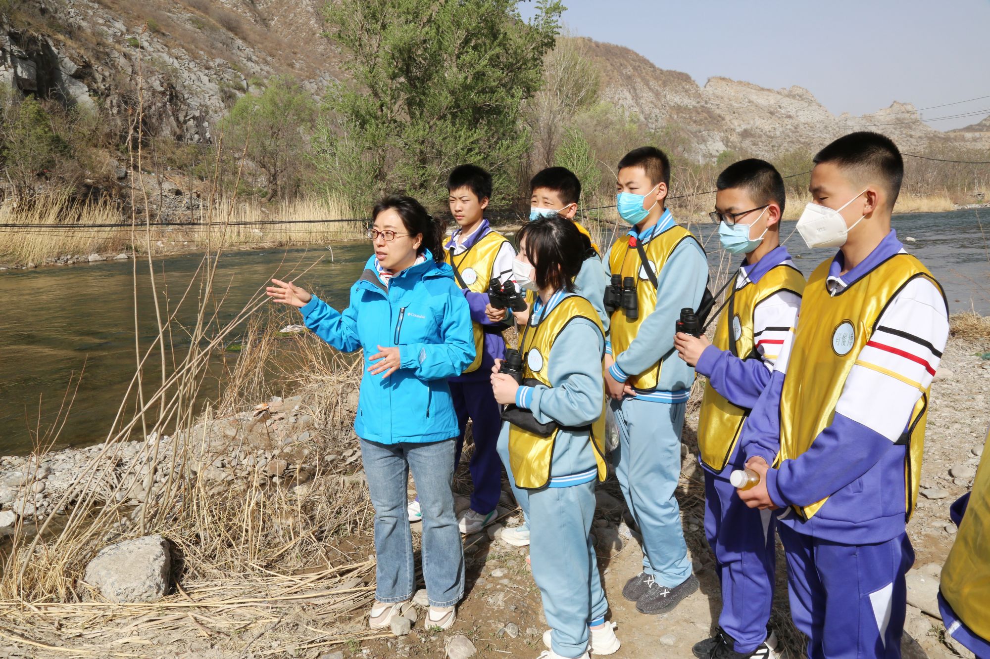 3门头沟区学生到王平湿地探秘