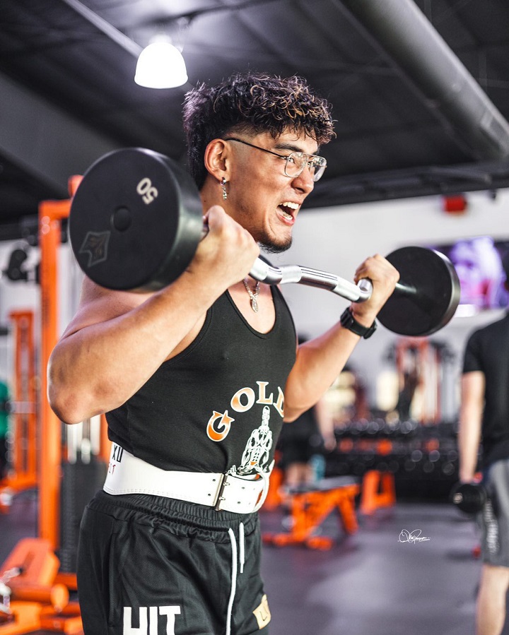 少年崛起,是奔涌后浪,也是健美标杆