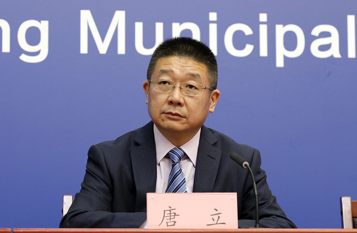 东城区政府党组成员、副区长 唐立