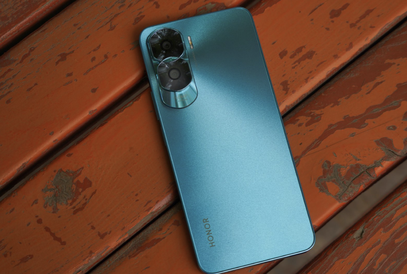 超强的综合素质荣耀x50i带来超出同档位的使用体验