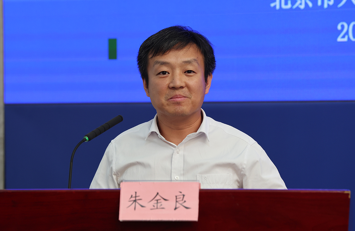 市水务局水务应急中心副主任 朱金良