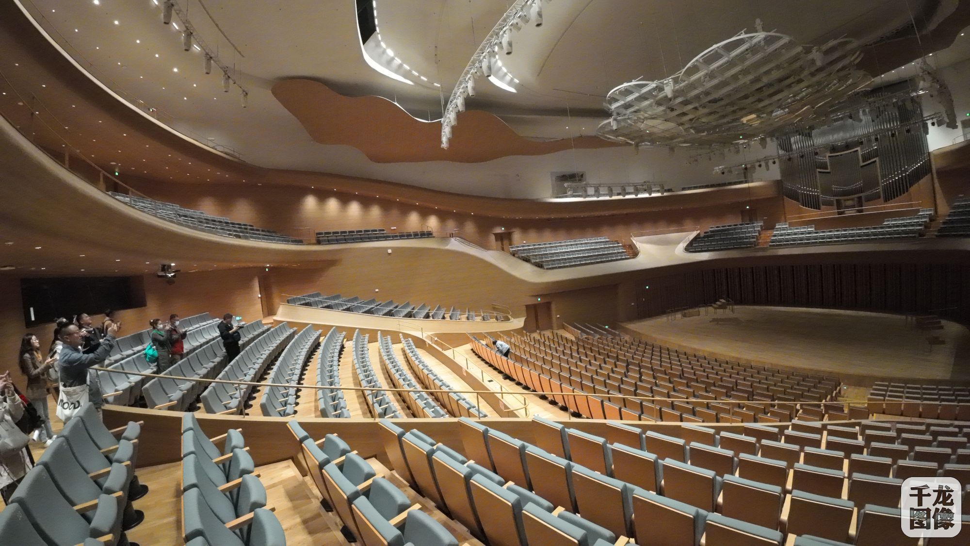 DJI_20231026164338_0460_D