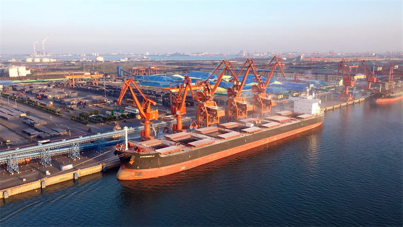 (经济)(4)今年前三季度西部陆海新通道(25705356)-20231024154940.JPG (经济)(4)今年前三季度西部陆海新通道(25705356)-20231024154940.jpg