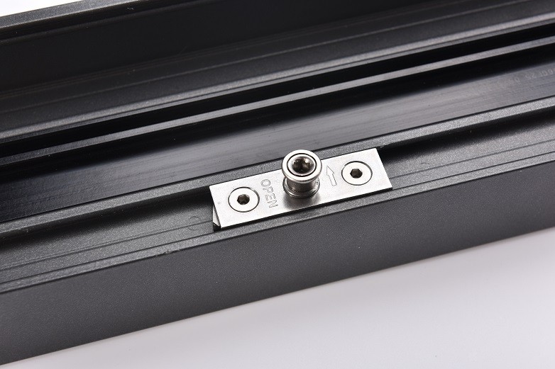 北方沿海这样选门窗五金,封阳台美观又实用!