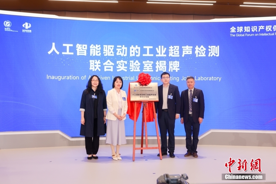 06e22f3d79f44a1da7f38f1549ed1d3f