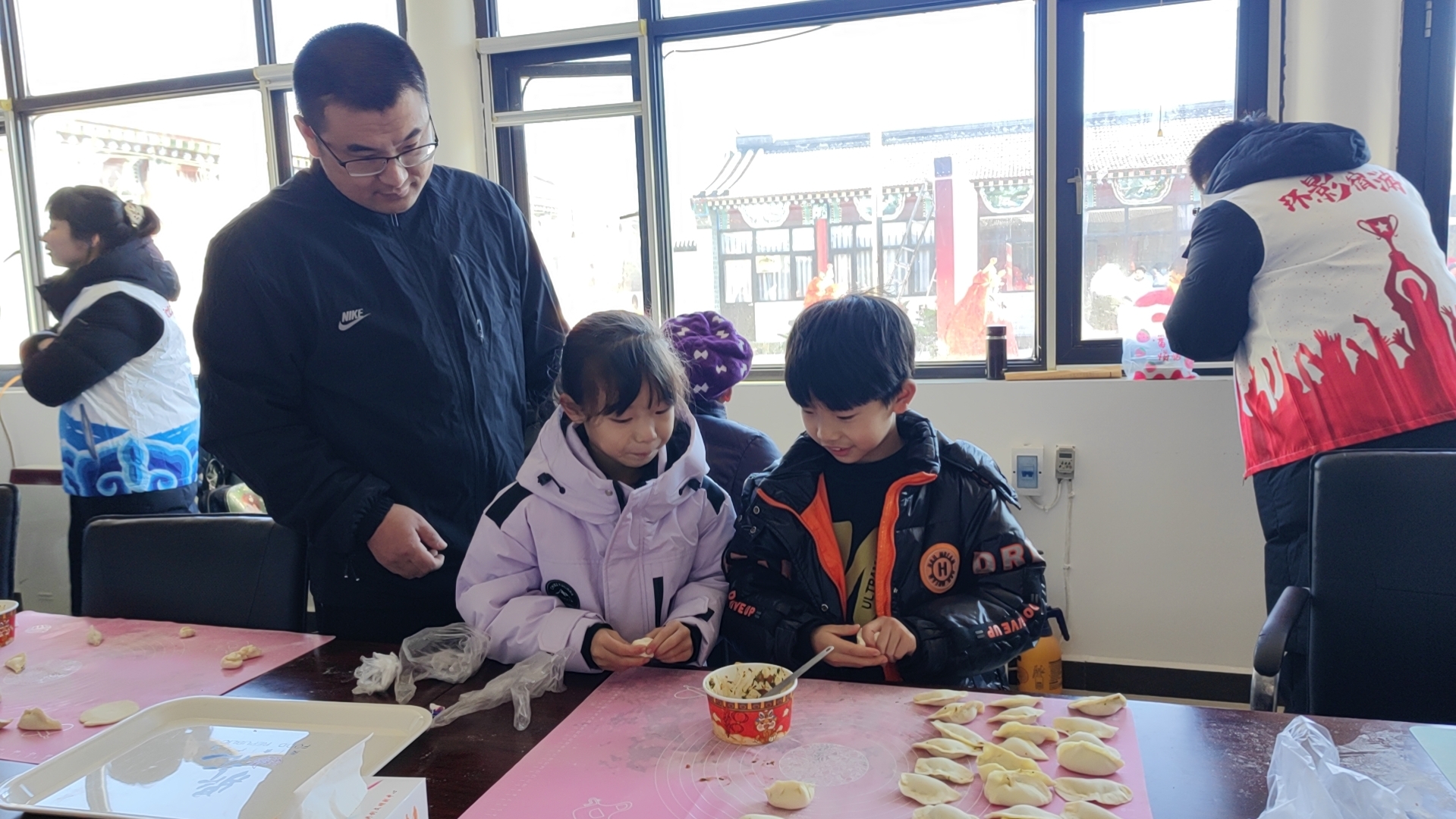 3bcde7793097cb53bf564b4d2510bc74_