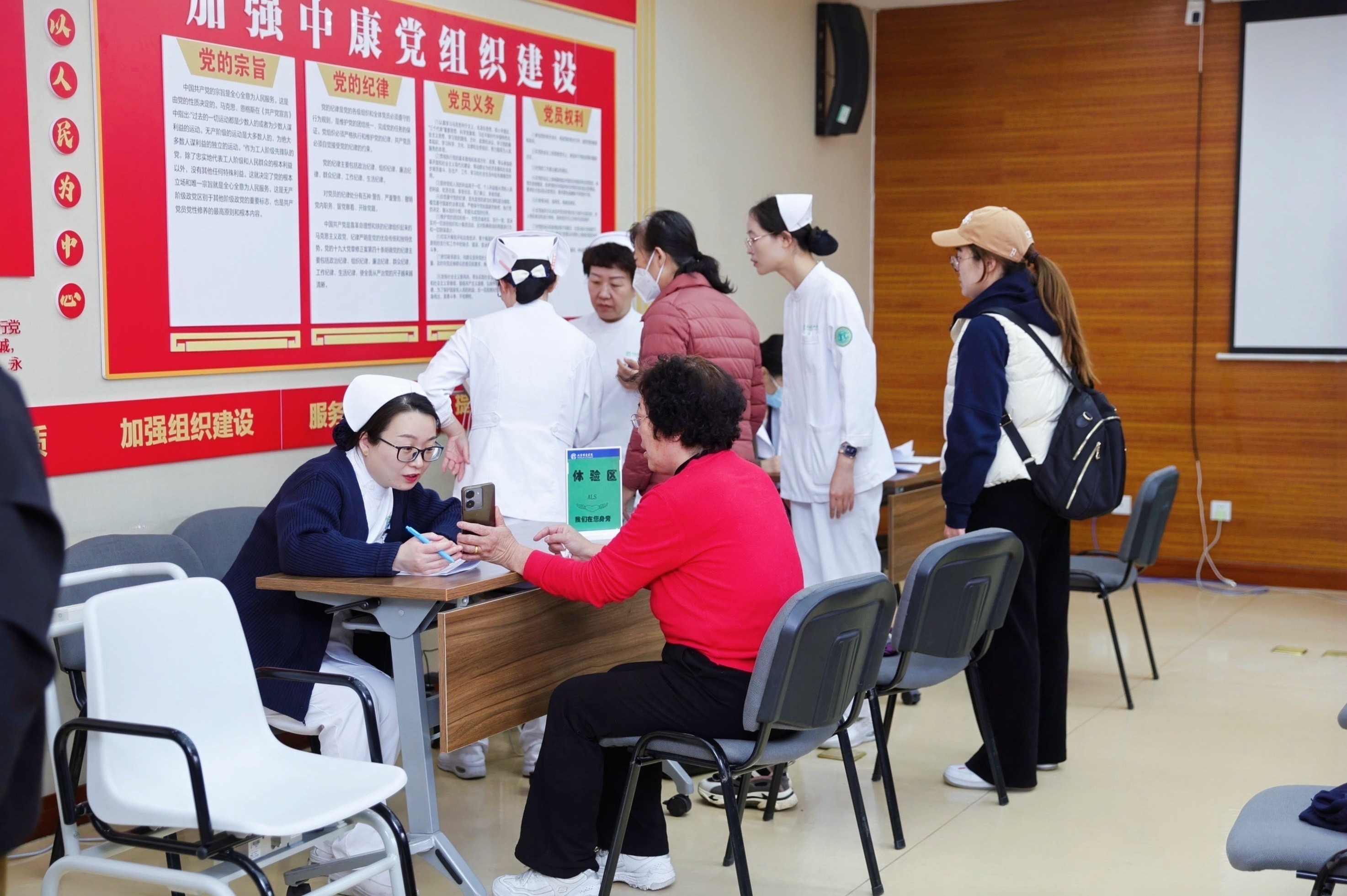 7c0710fdc965212b8f28ba82cd2faf28