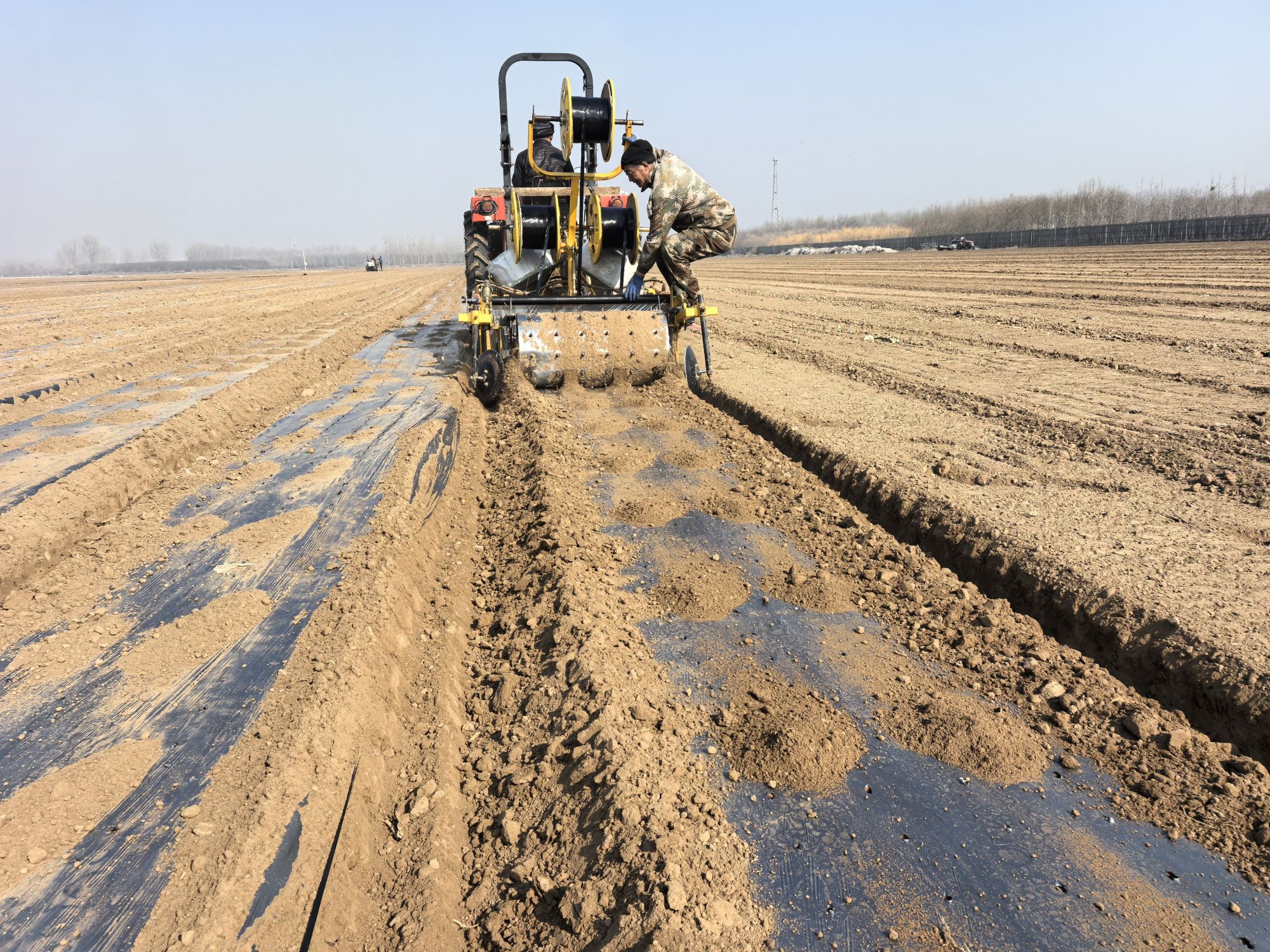 654b4b1ef7ad094738e63b4bddca9af