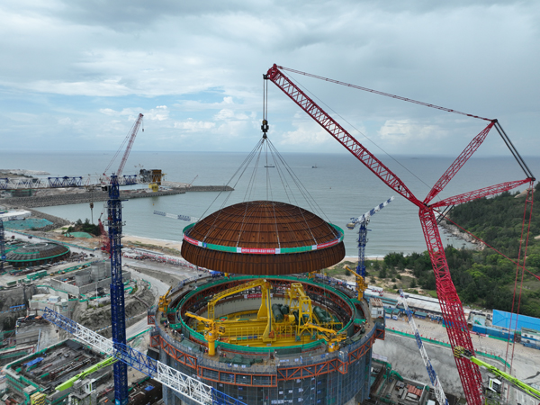 陆丰核电6号机组穹顶吊装现场。受访者供图