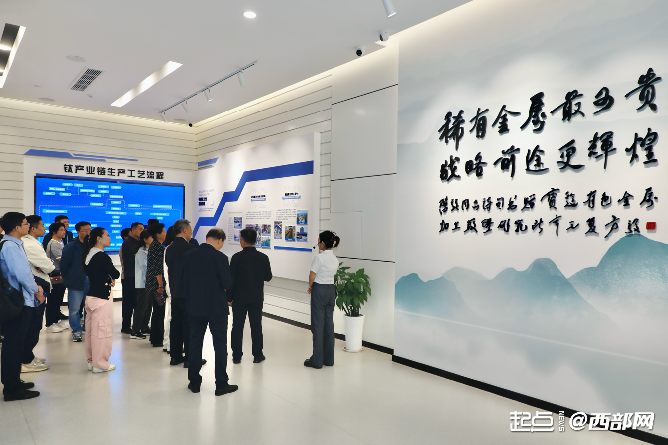 正在上传... c50304af11d7d81c313dd5683f43762c.png