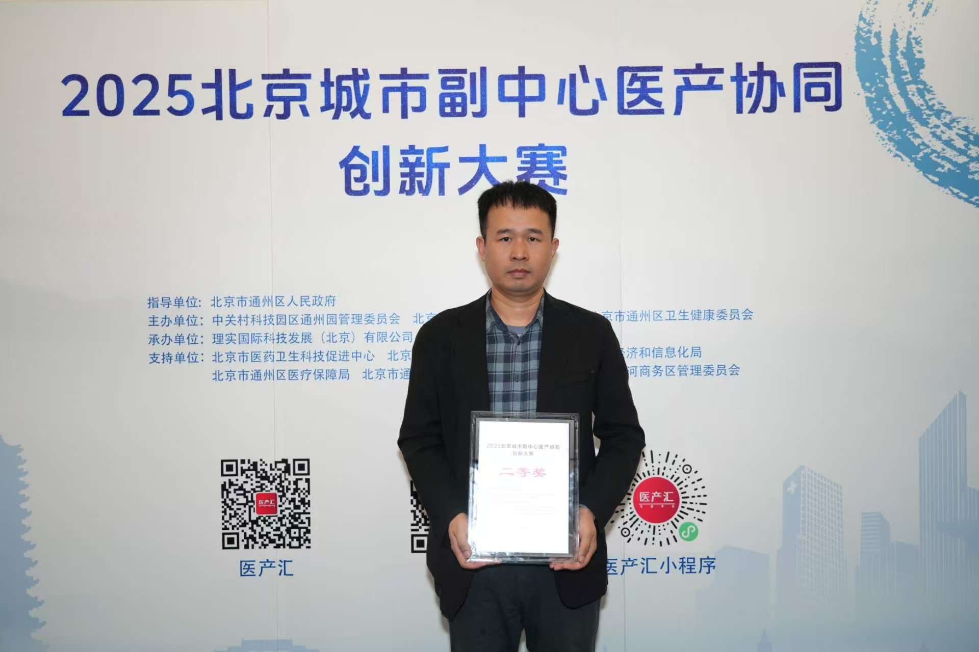 41c9c22fd22e07cbb7b1efeee9ce3973